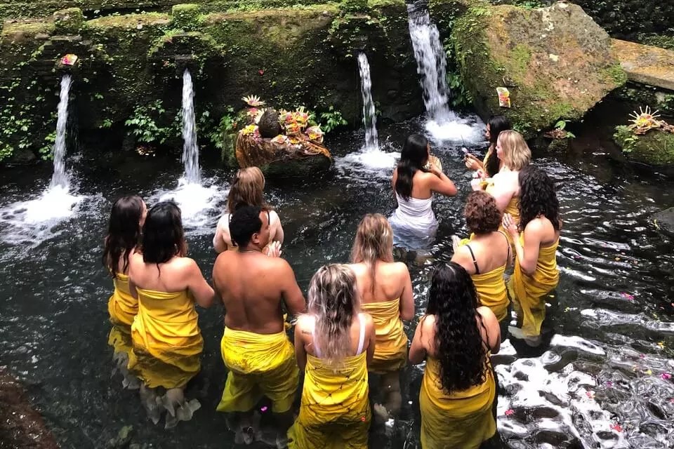 Yoga retreat in Bali